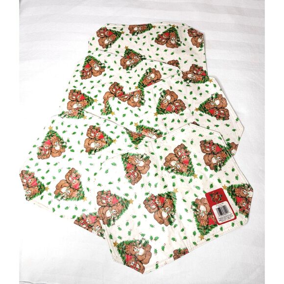 Vintage Vinyl Christmas Placemats Double Sided Holiday Bears Trees & Holly - Picture 6 of 9